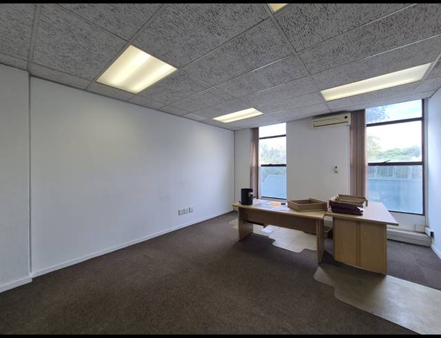 420M² OFFICE TO LET IN CRAIGHALL